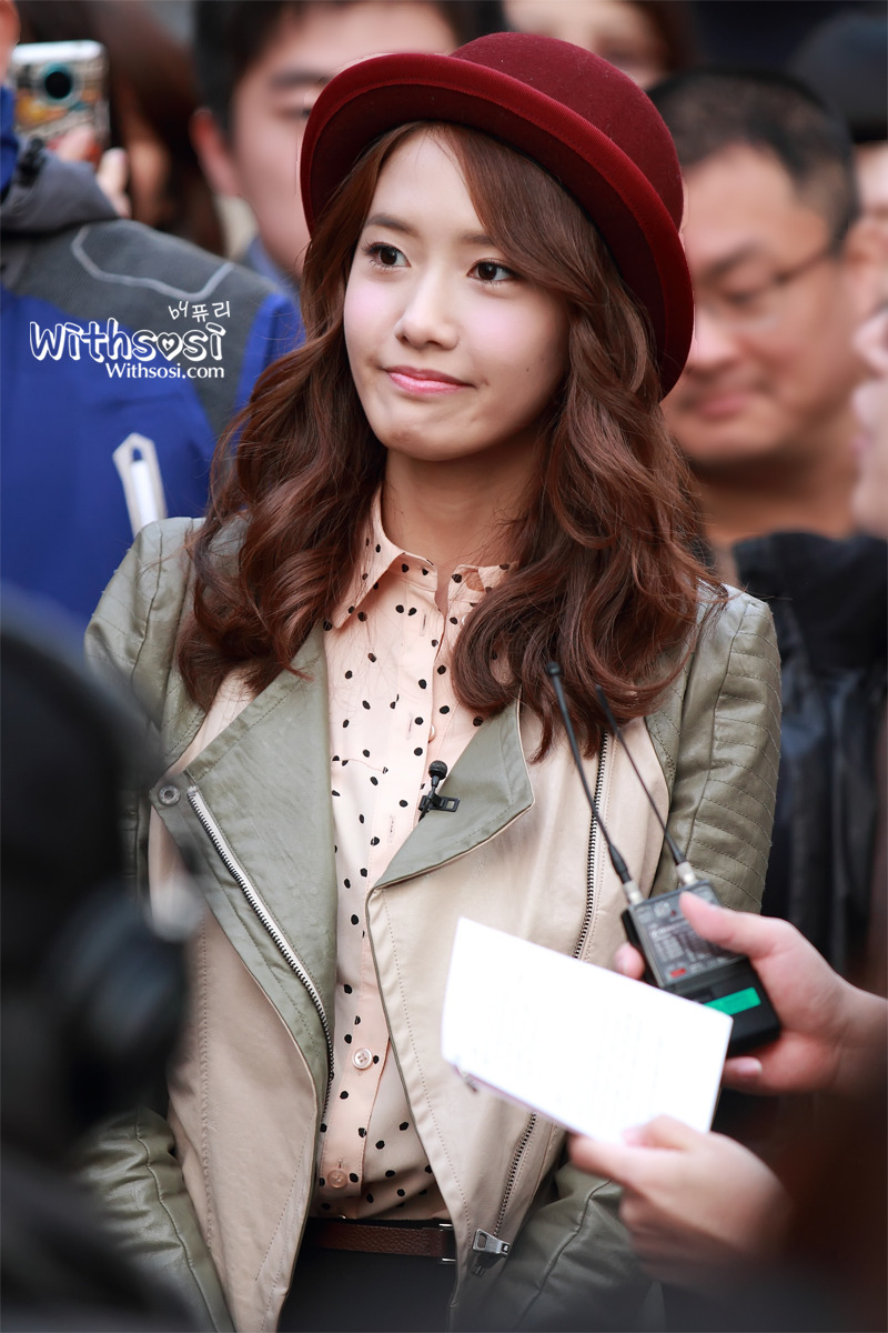 [OTHER][31-12-2011]YoonA tại trường quay của bộ phim " Love Rain " - Page 21 12656D3A4F7FD4EF2F61FE