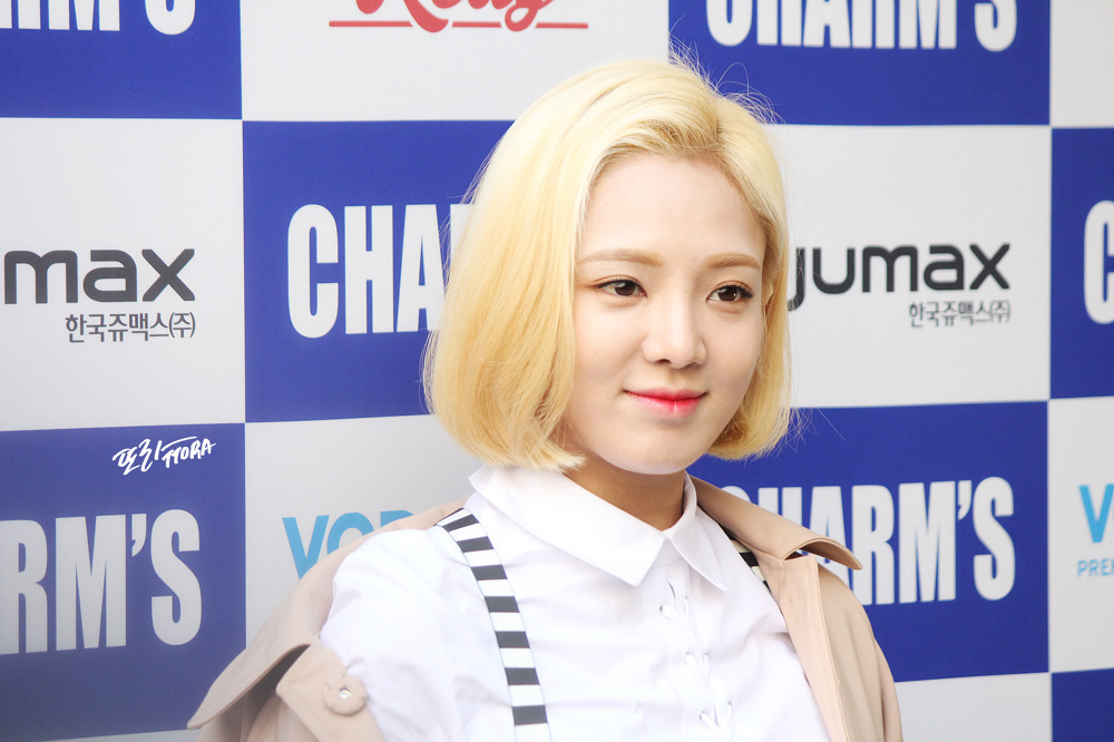 [PIC][18-10-2015]HyoYeon tham dự "HERA SEOUL FASHION WEEK S/S 2016 'CHARM'S’" vào trưa nay 21383448563EDFA819FB02