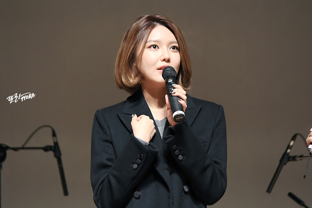 [PIC][28-11-2015]SooYoung tham dự "Korean Retinitis Pigmentosa Society Concert" vào tối nay 25423734567923BE0A27FF