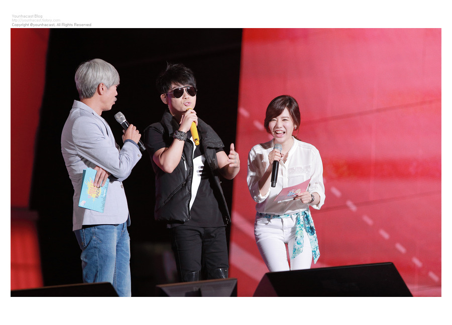 [PIC][04-09-2014]Sunny tham dự chương trình "Sangam MBC Radio" với tư cách là MC vào tối nay - Page 2 2648AF3A540B113F1EF0E2