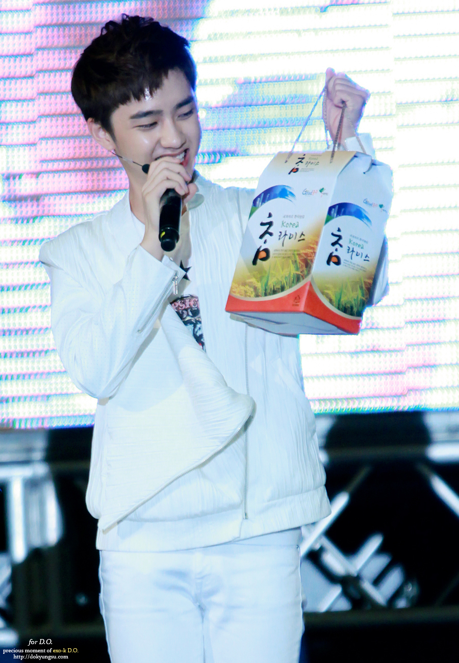 120823 D.O @ Rice Farms Korea National Festival 141A0E465037A7C206CBF4