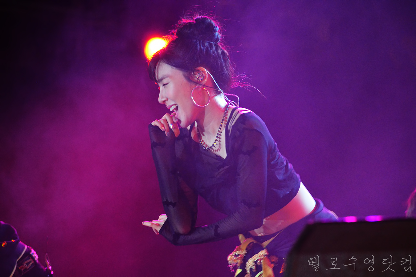 [PIC][29-03-2013]SNSD khởi hành đi Thái Lan để biểu diễn tại "Super Joint Concert" vào chiều nay - Page 10 226CFE505158E0D6073EBA