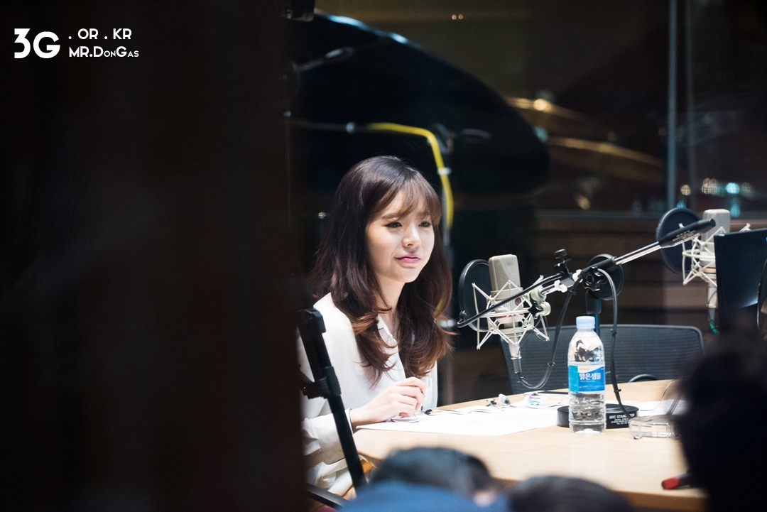 [OTHER][06-02-2015]Hình ảnh mới nhất từ DJ Sunny tại Radio MBC FM4U - "FM Date" - Page 11 227E0D44554CADC10B674B